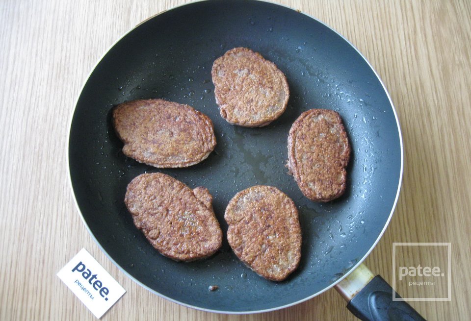Котлеты из куриной печени - Шаг 12