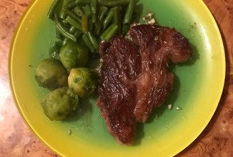 Мраморная говядина с овощами