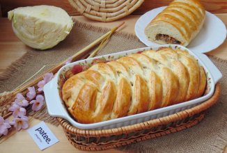 Кулебяка с капустой и грибами