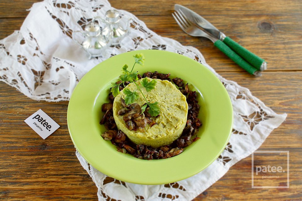 Гороховое пюре с грибами и луком - Шаг 10