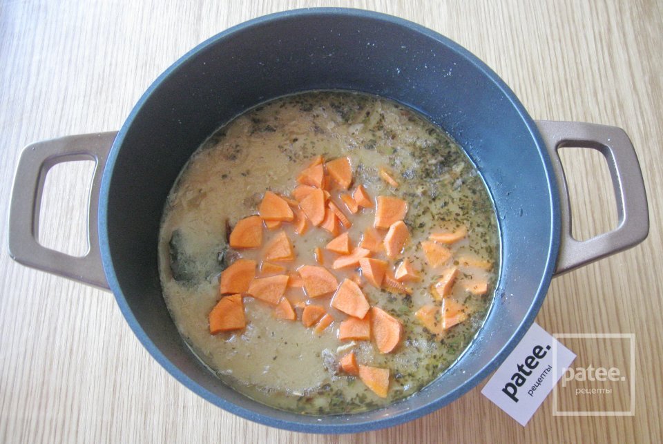 Гуляш из говядины - Шаг 11