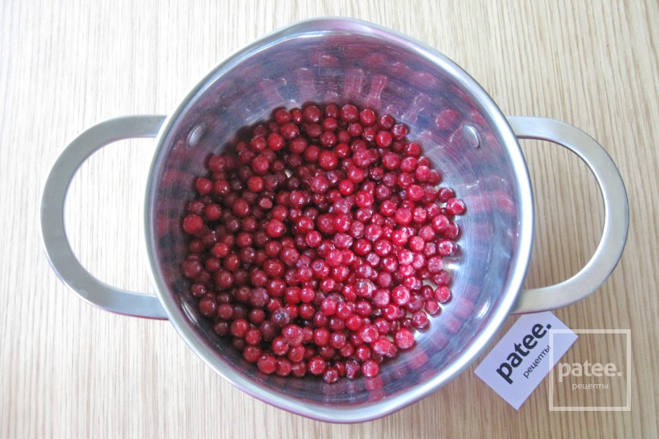 Брусничный соус - Шаг 2