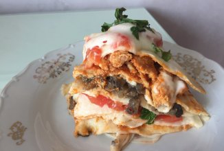 Тортилья с курицей и грибами