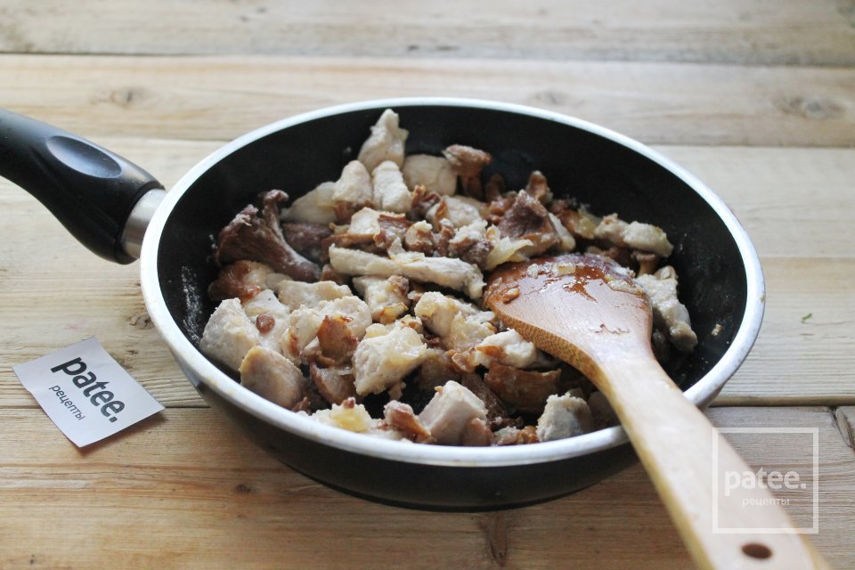 Паста с курицей и грибами в сливочном соусе - Шаг 12