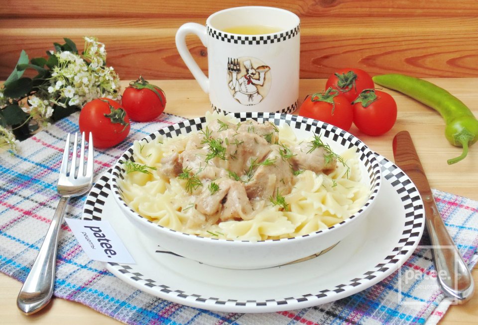 Свинина тушеная в соусе из брусничного варенья - Шаг 15