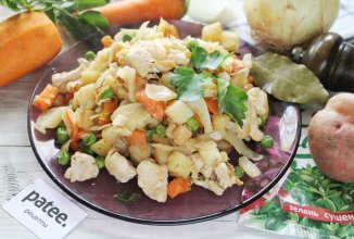 Овощное рагу с курицей