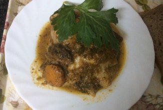 Курица в пикантном соусе в мультиварке-скороварке.