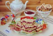 Песочный пирог с брусникой