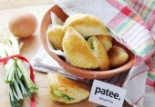 Пирожки с луком и яйцом в духовке