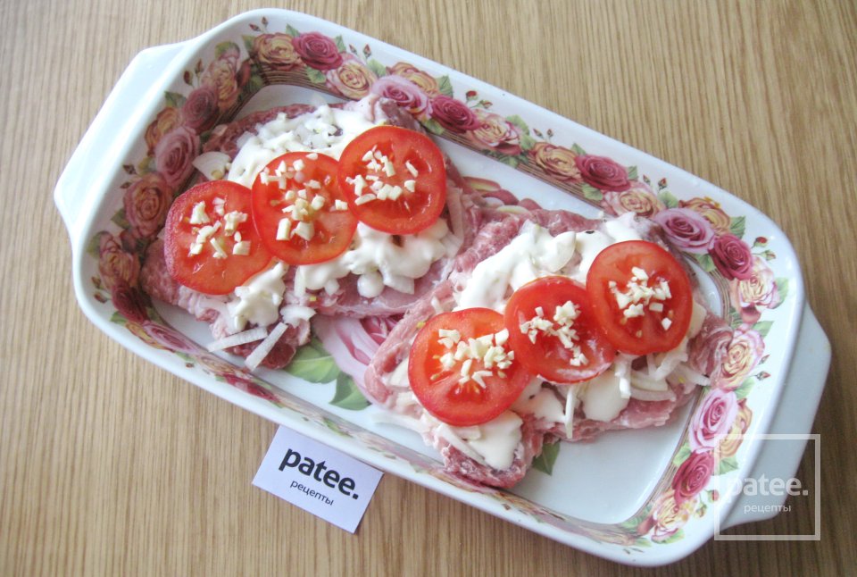 Свинина, запеченная с помидорами и сыром - Шаг 8