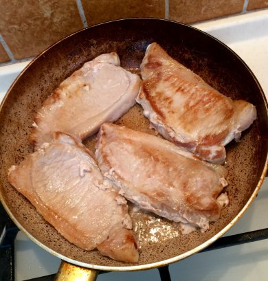 Свинина запечённая с сыром и яблоками - Шаг 2