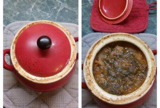 Мясо в горшочках