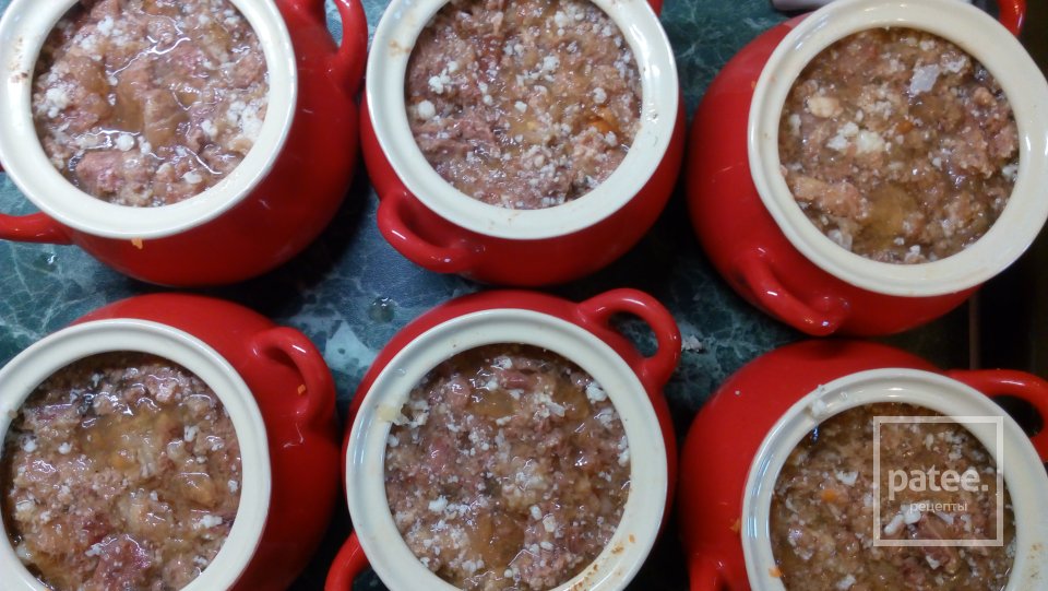 Мясо в горшочках - Шаг 7