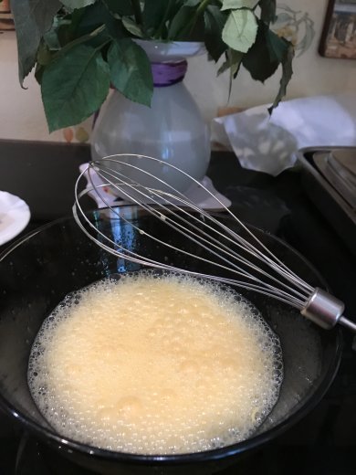 Яично-крабовые маффины - Шаг 1