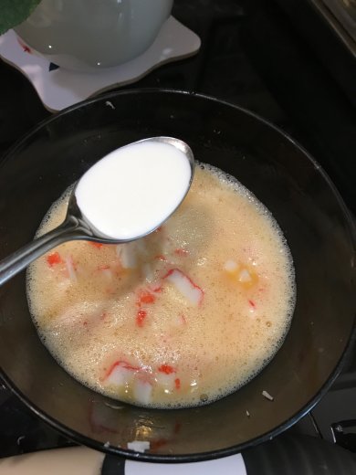 Яично-крабовые маффины - Шаг 2