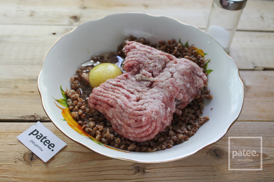 Тефтели с гречкой в томатной подливе - Шаг 6