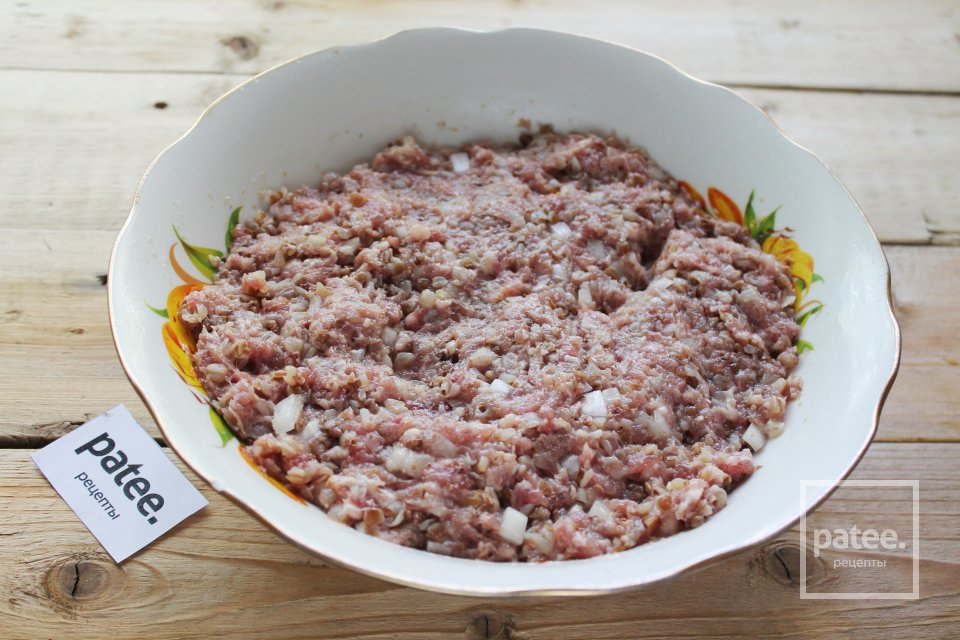 Тефтели с гречкой в томатной подливе - Шаг 8