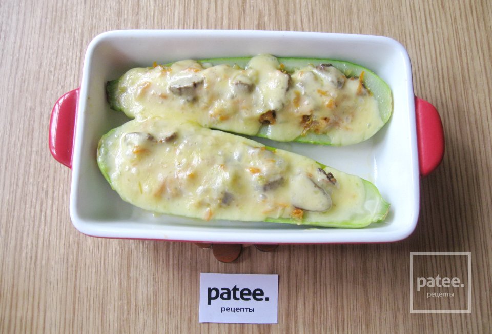 Кабачки запеченные в духовке с говяжьей печенью и овощами - Шаг 12