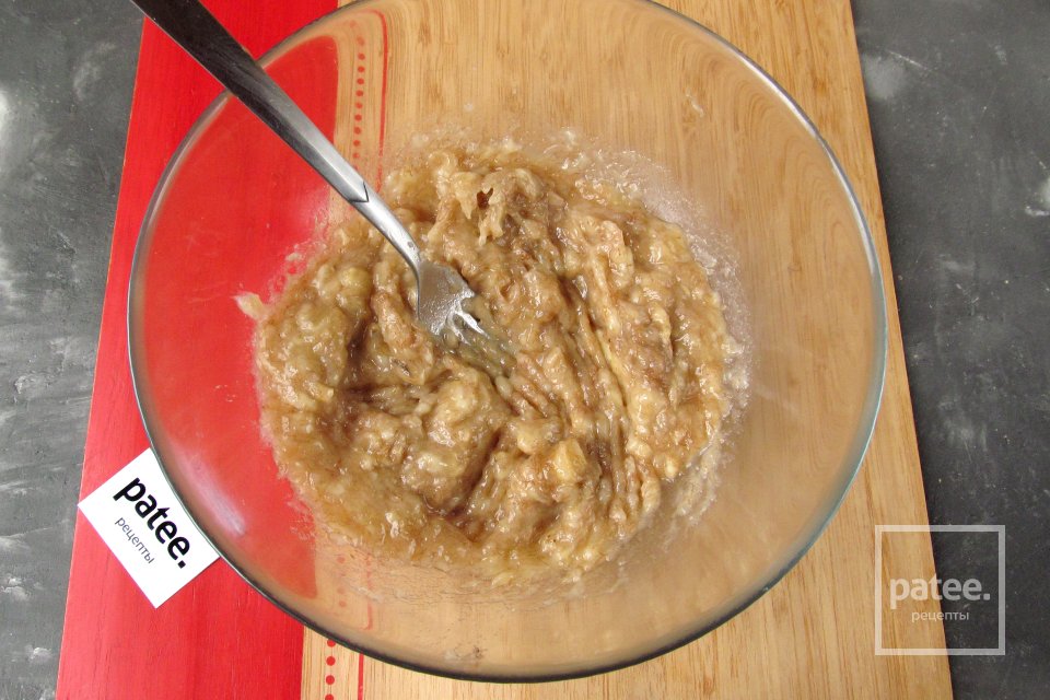 Банановый кекс с мёдом и кунжутом - Шаг 2