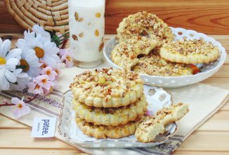 Песочные кольца с орехами