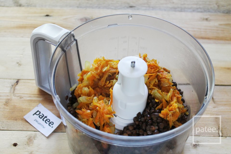 Домашний паштет из чечевицы - Шаг 11