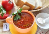 Постный борщ с килькой в томате