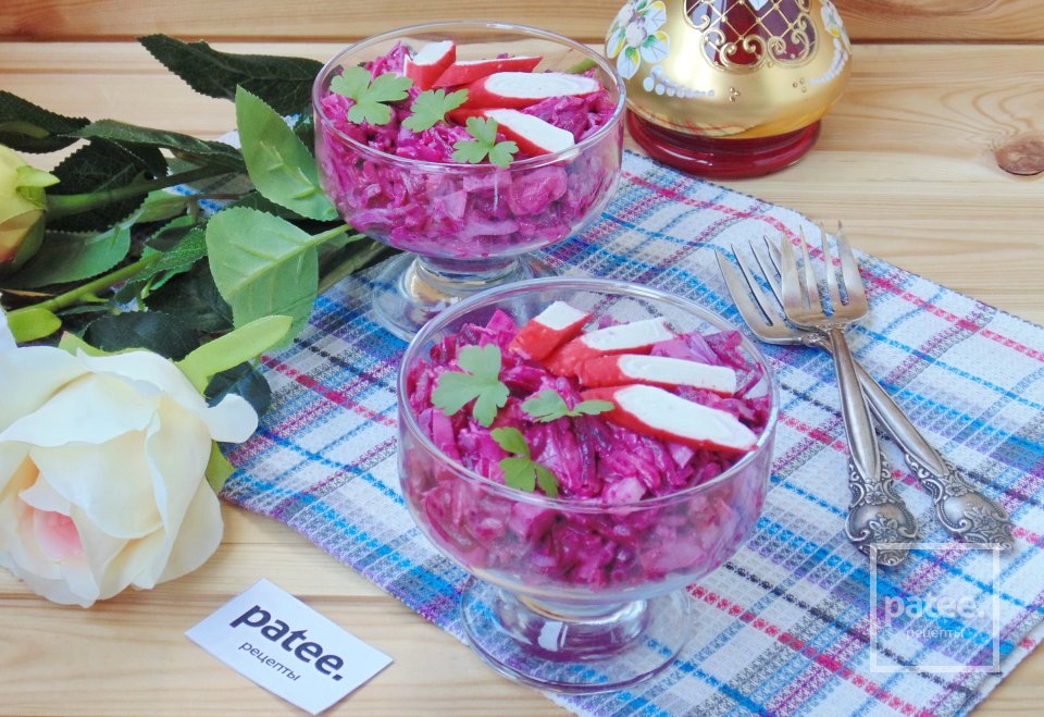 Салат со свеклой и крабовыми палочками - Шаг 11