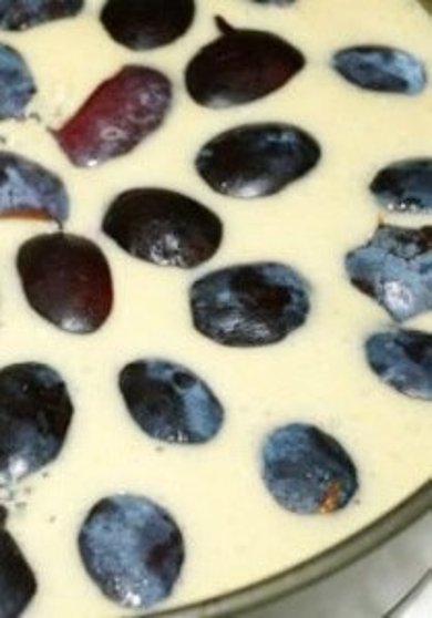 Пирог творожный со сливами - Шаг 1