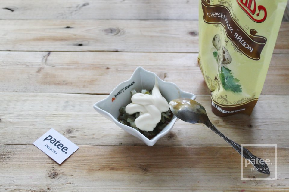 Картофельный салат с пикантной заправкой - Шаг 12