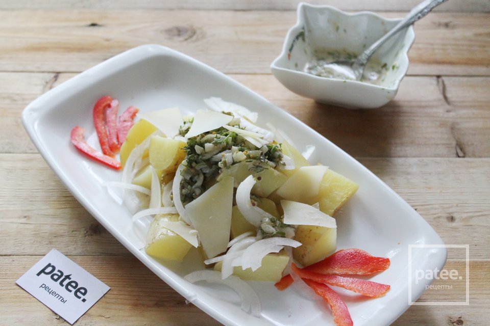 Картофельный салат с пикантной заправкой - Шаг 22