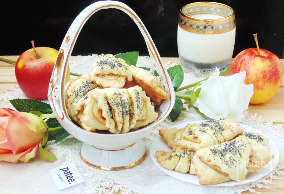 Конвертики из творожного теста с яблоками - Шаг 17