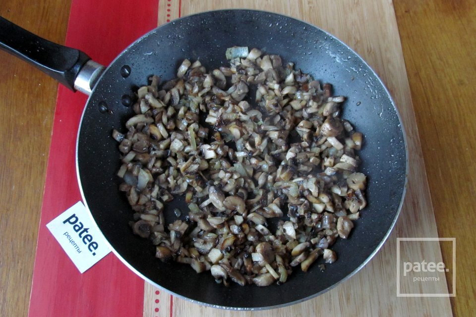 Пельмени с грибами - Шаг 11