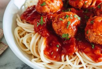 Куриные шарики в томатно-сливочном соусе 😋