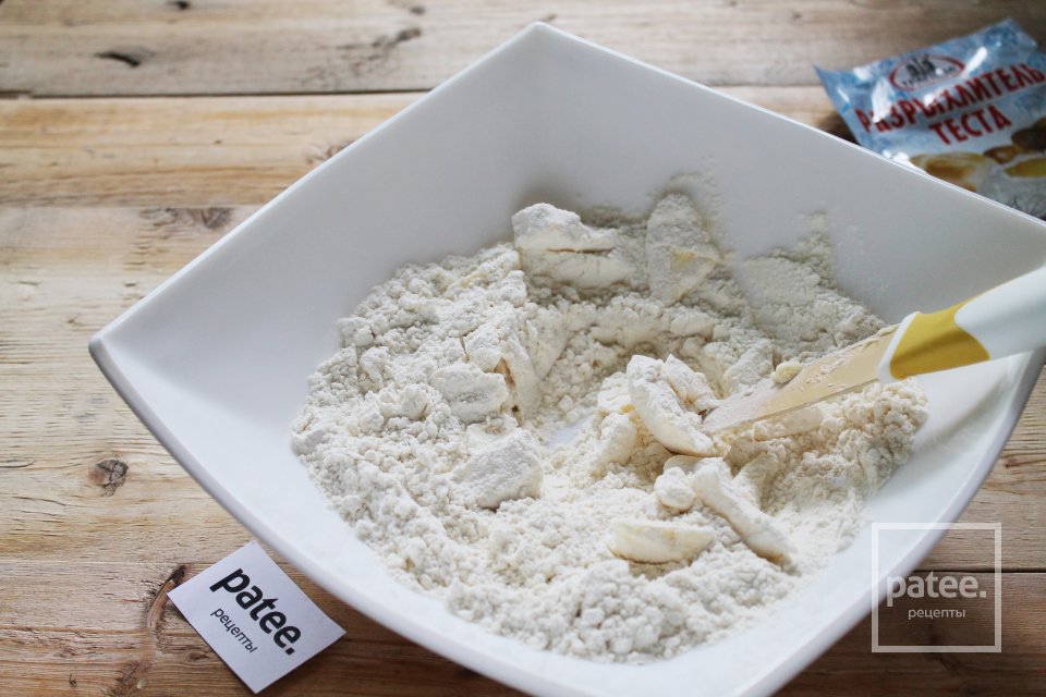 Насыпной пирог с ягодами - Шаг 5