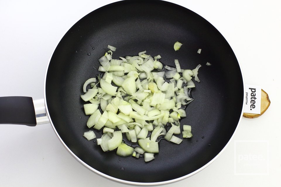 Овощное рагу с кабачками и капустой - Шаг 2