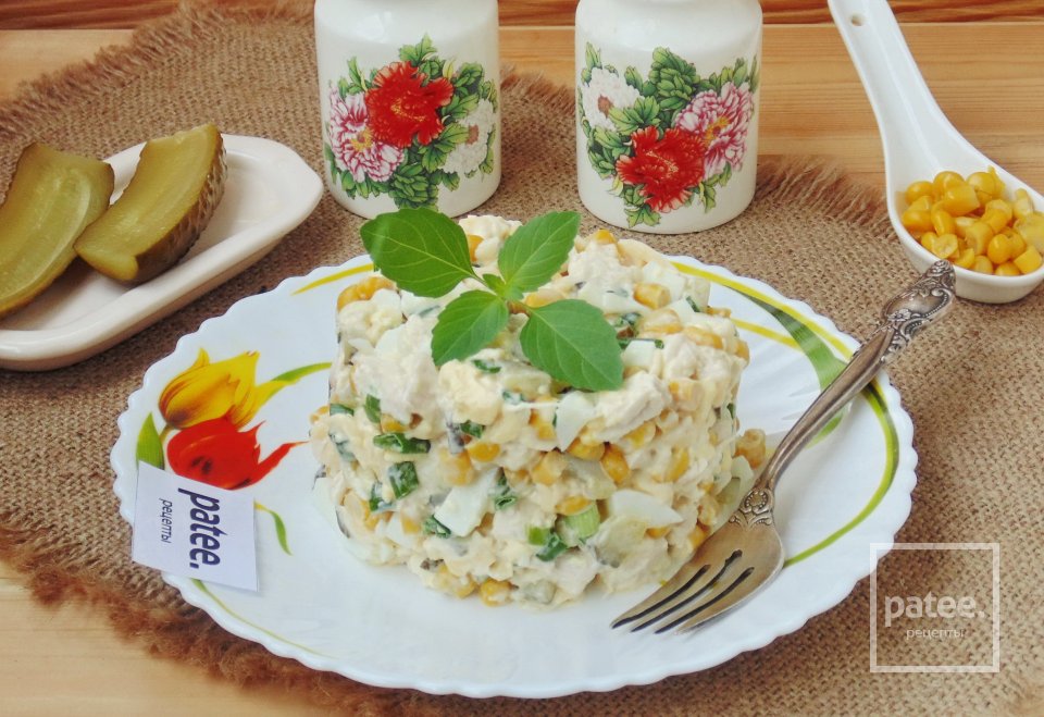 Куриный салат с кукурузой и маринованными огурцами - Шаг 13
