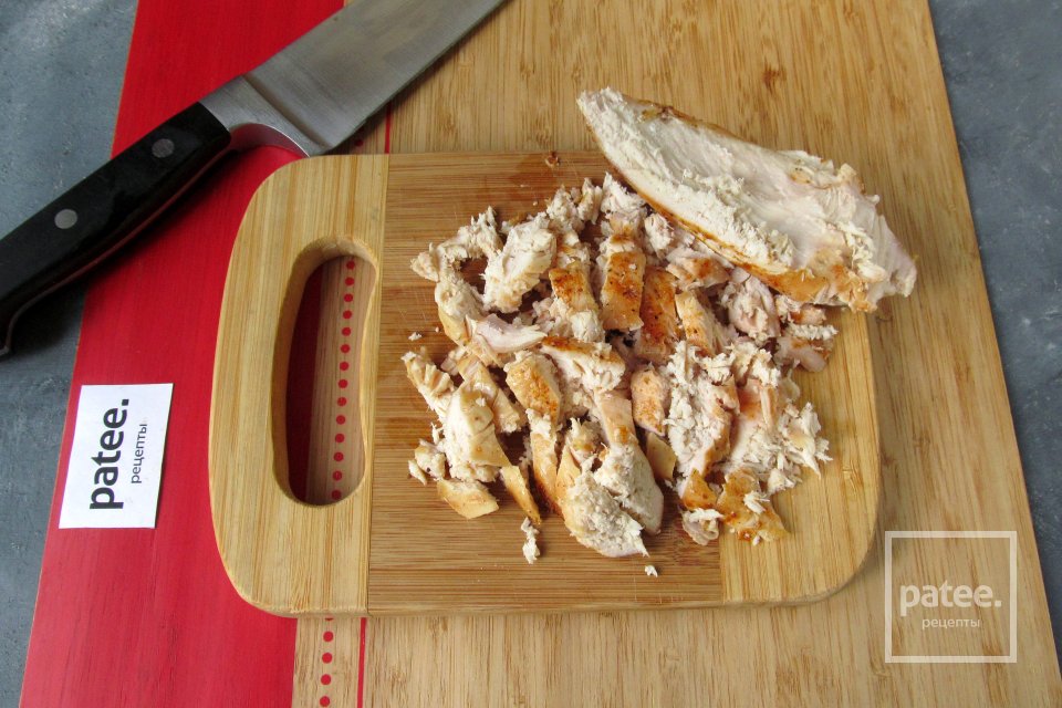 Салат с курицей и огурцом - Шаг 5