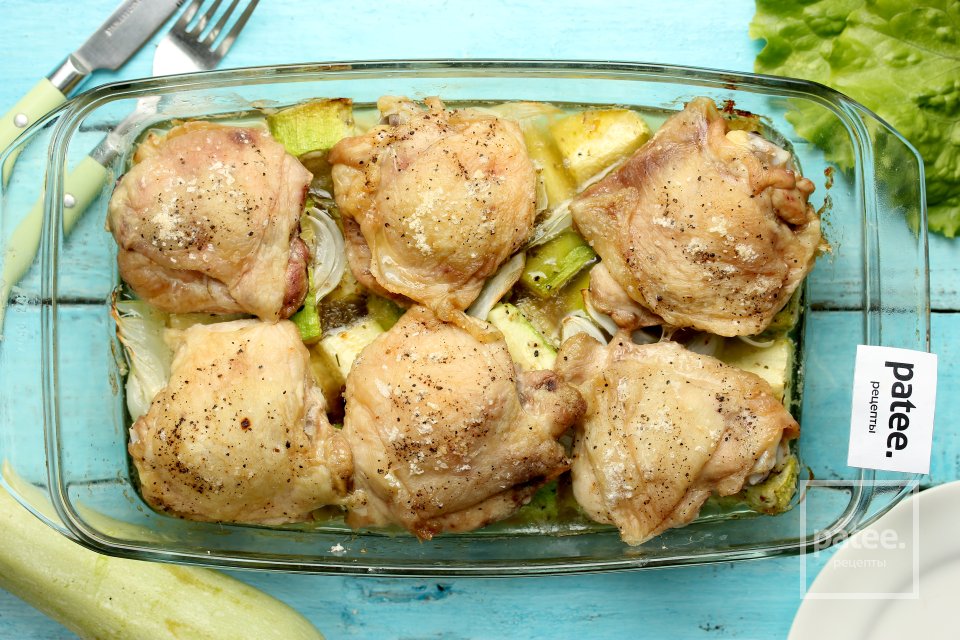 Курица с кабачками в духовке - Шаг 14