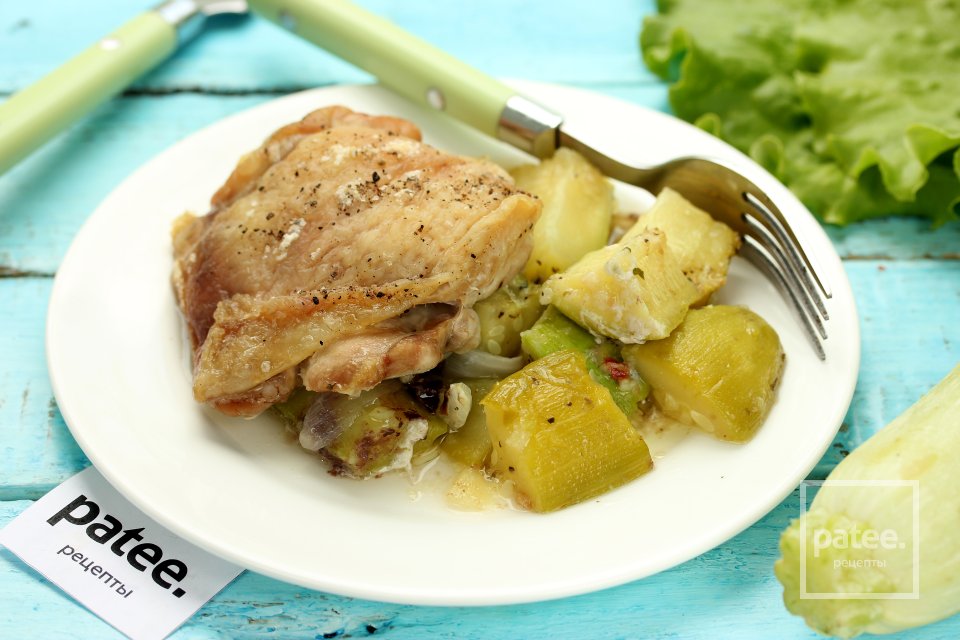 Курица с кабачками в духовке - Шаг 15