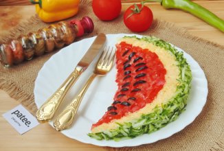 Салат "Арбузная долька"