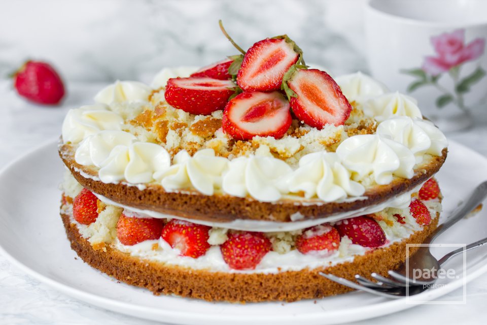 Домашний торт с клубникой - Шаг 23