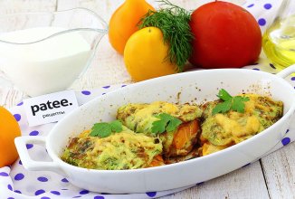 Кабачковые завиванцы с помидорами и сыром