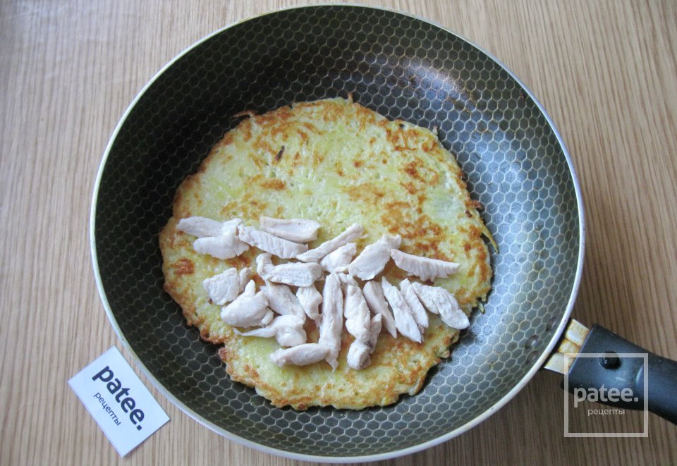 Драники с курицей и сыром - Шаг 13