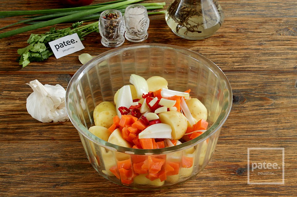 Быстрое жаркое с курицей в "рукаве" - Шаг 6