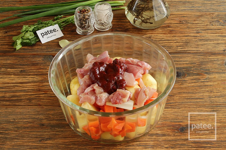 Быстрое жаркое с курицей в "рукаве" - Шаг 8