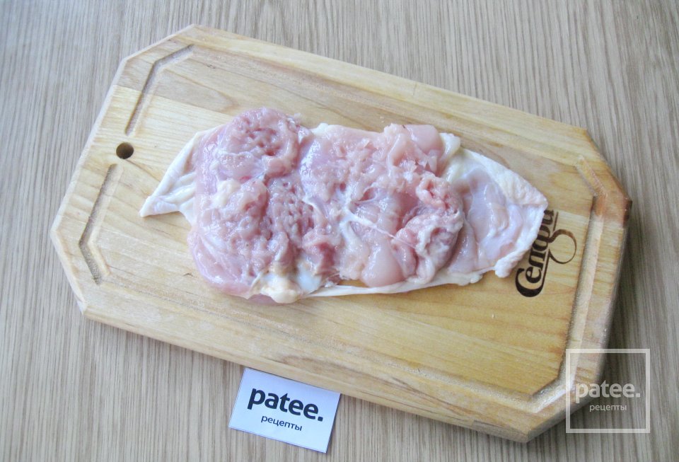 Рулетики из куриных бедер с опятами - Шаг 3