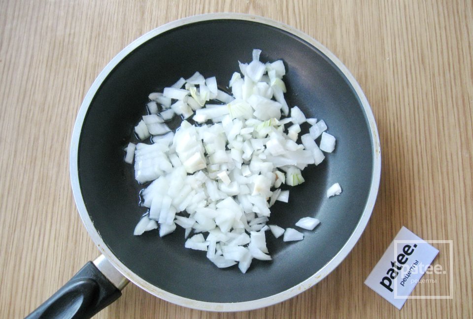 Рулетики из куриных бедер с опятами - Шаг 6