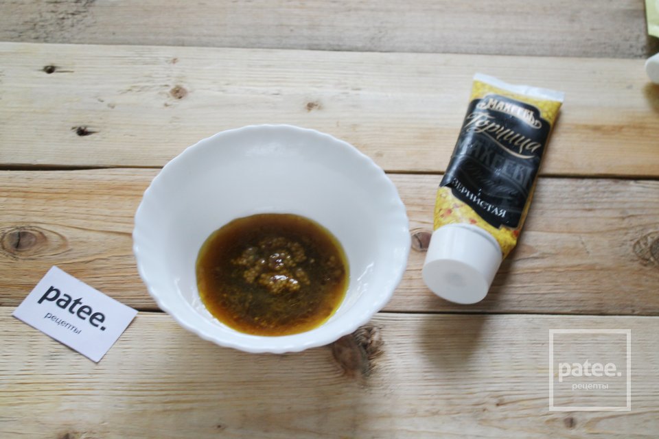 Салат "Цезарь" с курицей и горчично-майонезной заправкой - Шаг 5