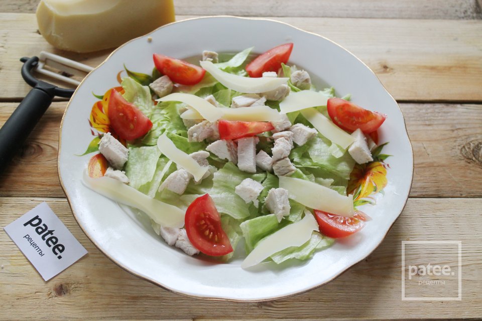Салат "Цезарь" с курицей и горчично-майонезной заправкой - Шаг 11