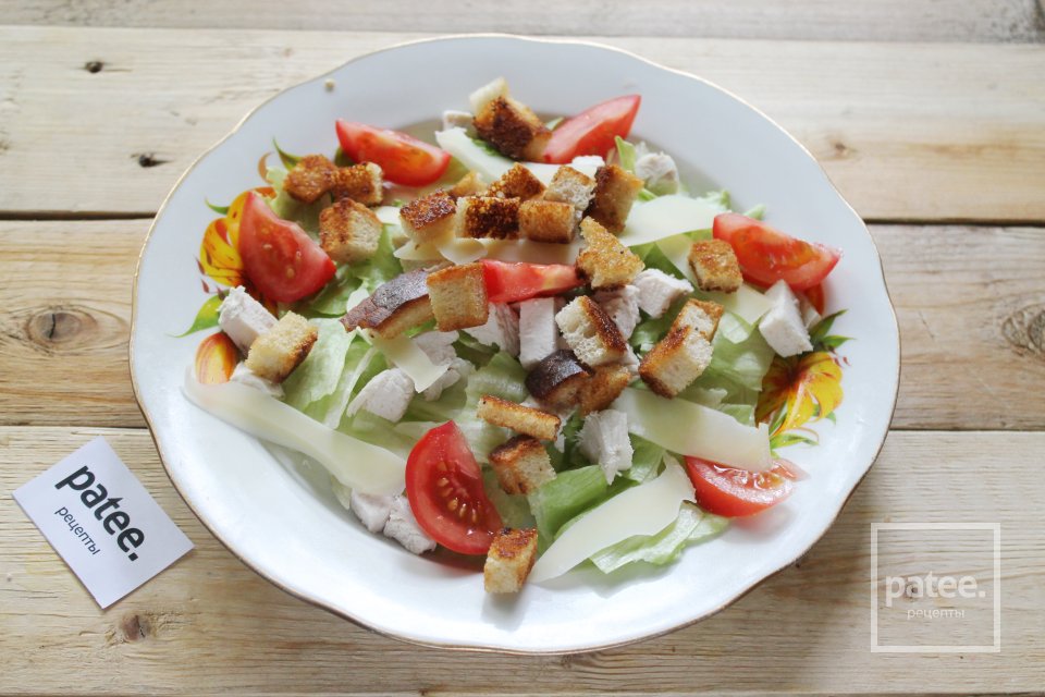 Салат "Цезарь" с курицей и горчично-майонезной заправкой - Шаг 12